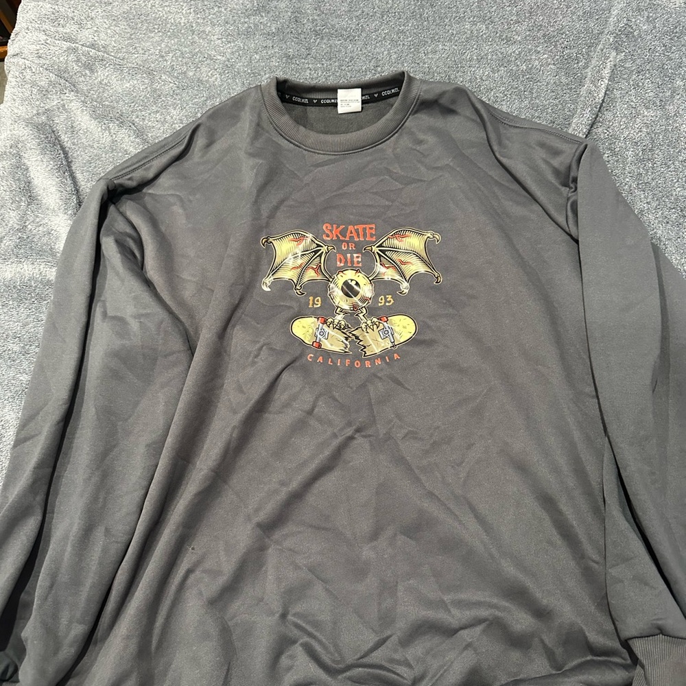 Gray Graphic Long Sleeve Shirt